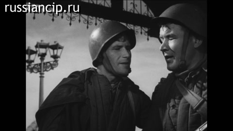 Художественный фильм Два бойца. (1943)
